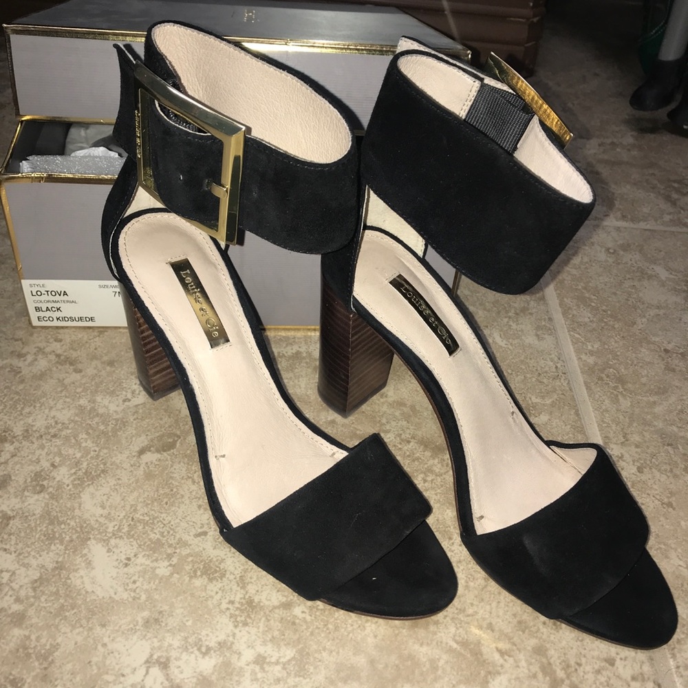 Louie et cie Black suede heel